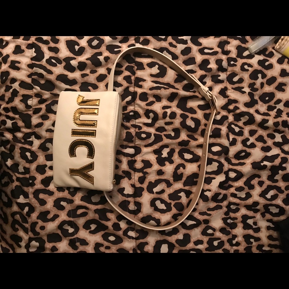 Juicy Couture fanny pack